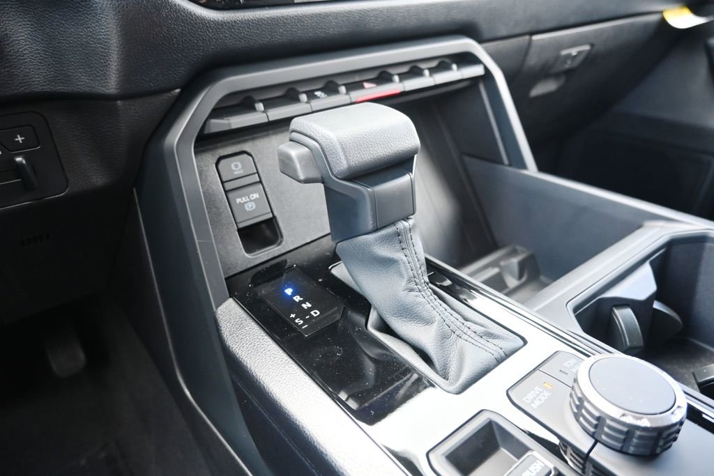 New 2026 Toyota Tundra SR5 AWD/4WD image 22