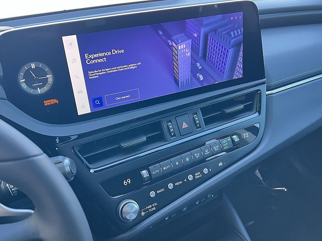 New 2025 Lexus ES 350 w/ Premium Package image 13