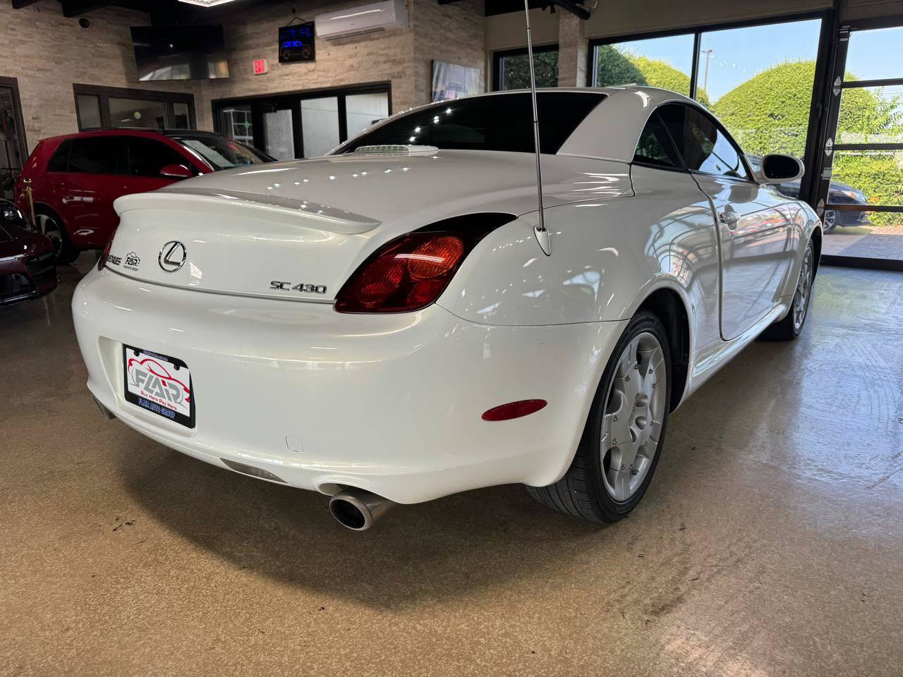 Used 2004 Lexus SC 430 Convertible RWD image 7