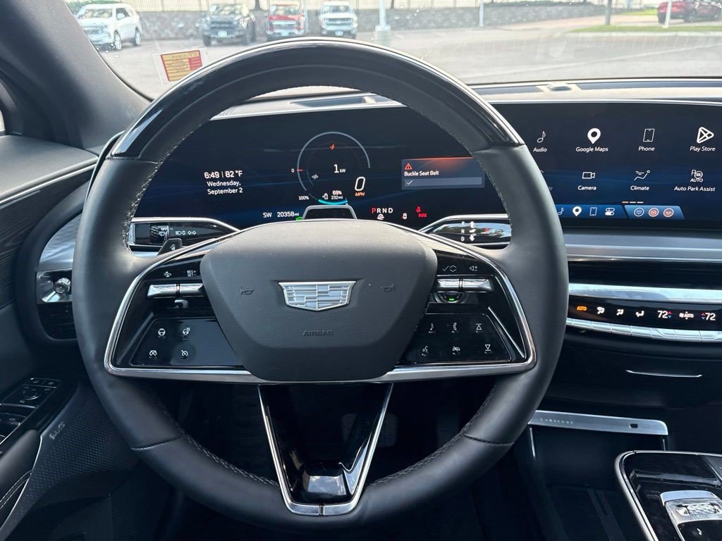 Certified 2024 Cadillac Lyriq Sport AWD/4WD image 9