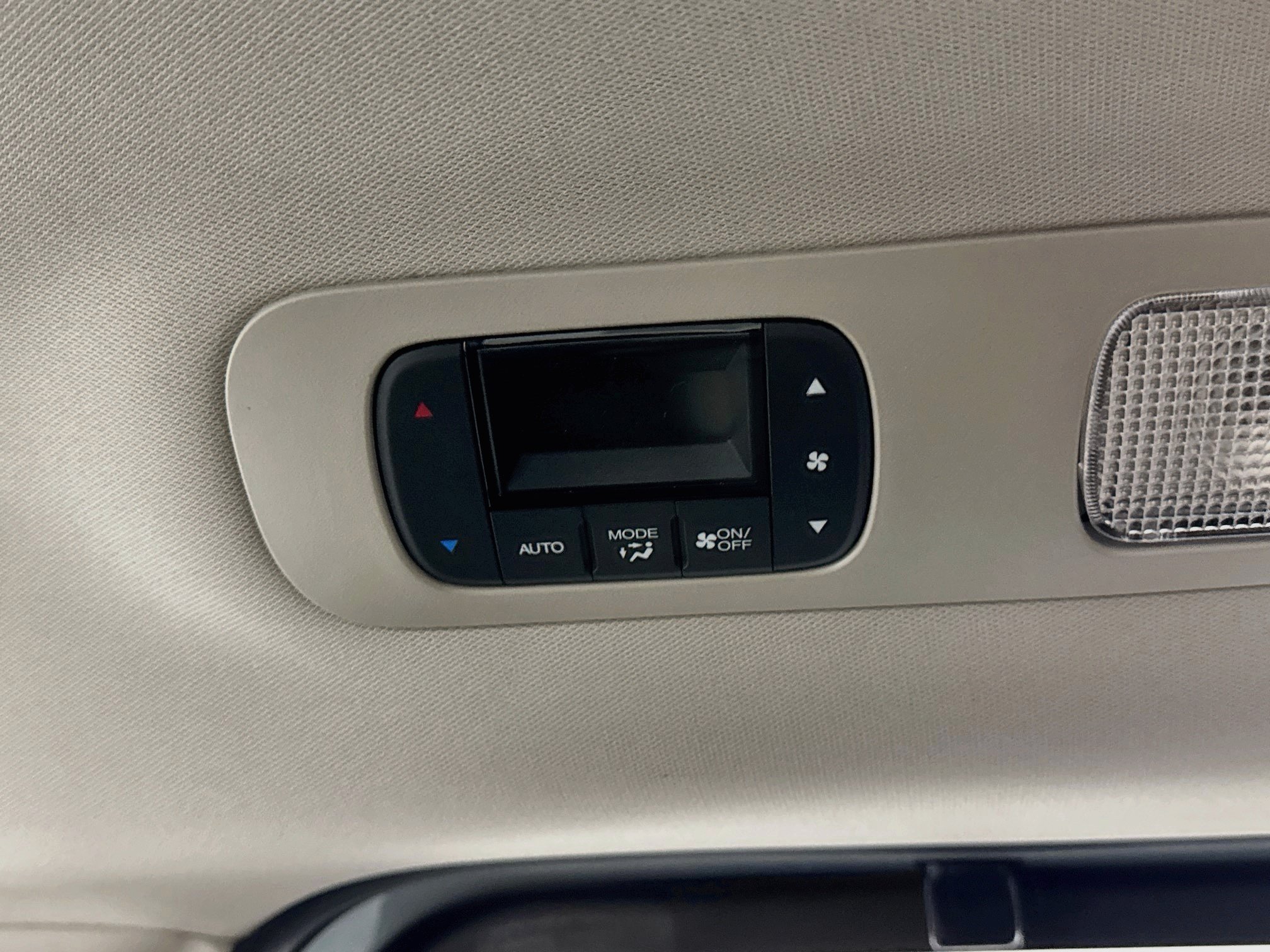 New 2027 Honda Odyssey Touring image 27
