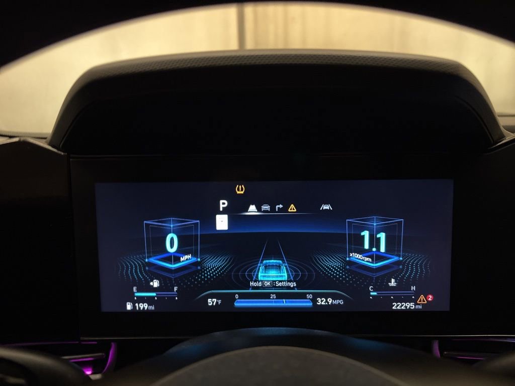 Used 2024 Hyundai Elantra SEL image 16