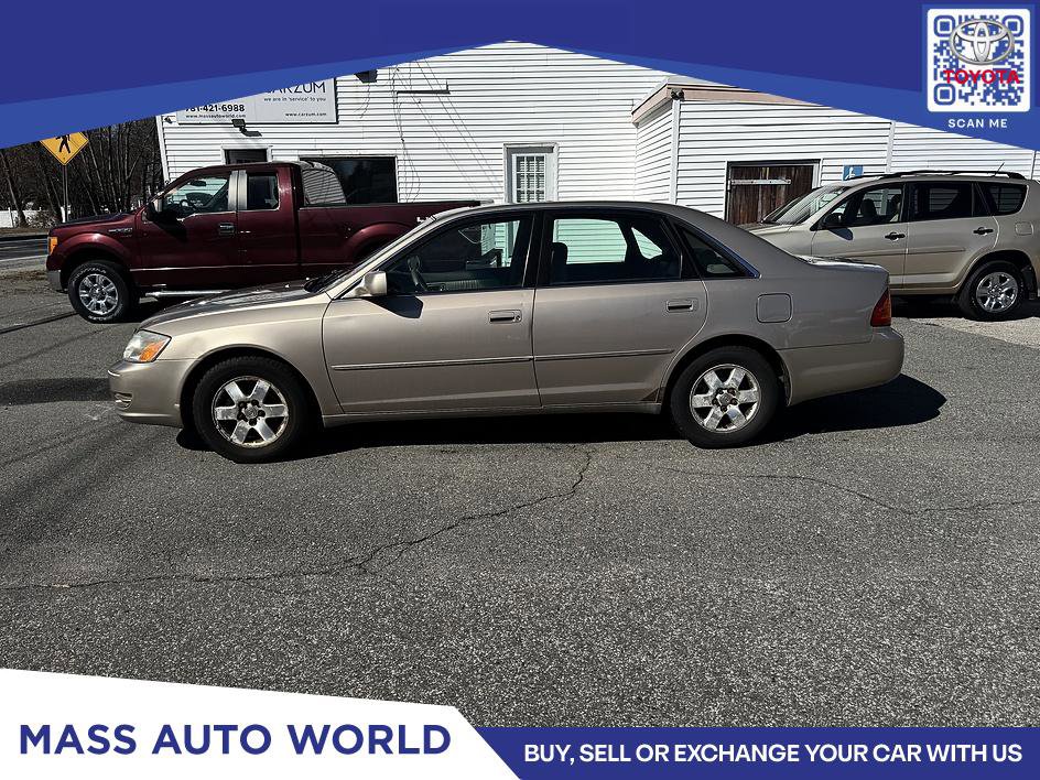 Used 2001 Toyota Avalon XL image 1