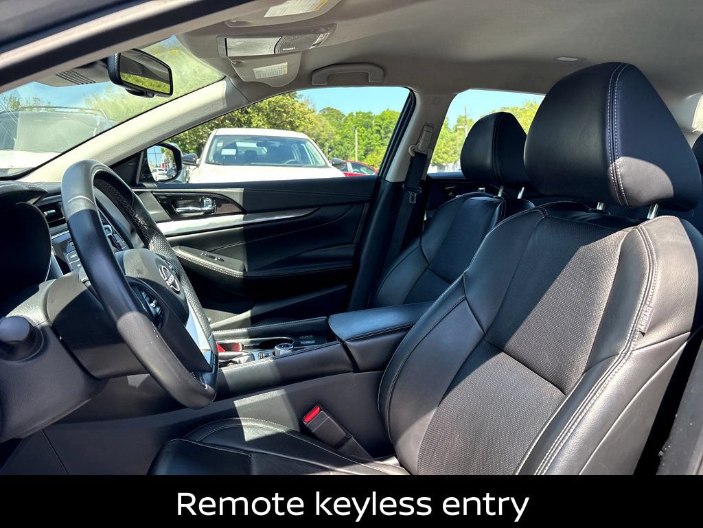 Used 2023 Nissan Maxima SV w/ Floor Mat Group FWD image 19