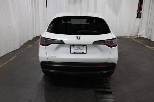 New 2027 Honda HR-V LX image 4
