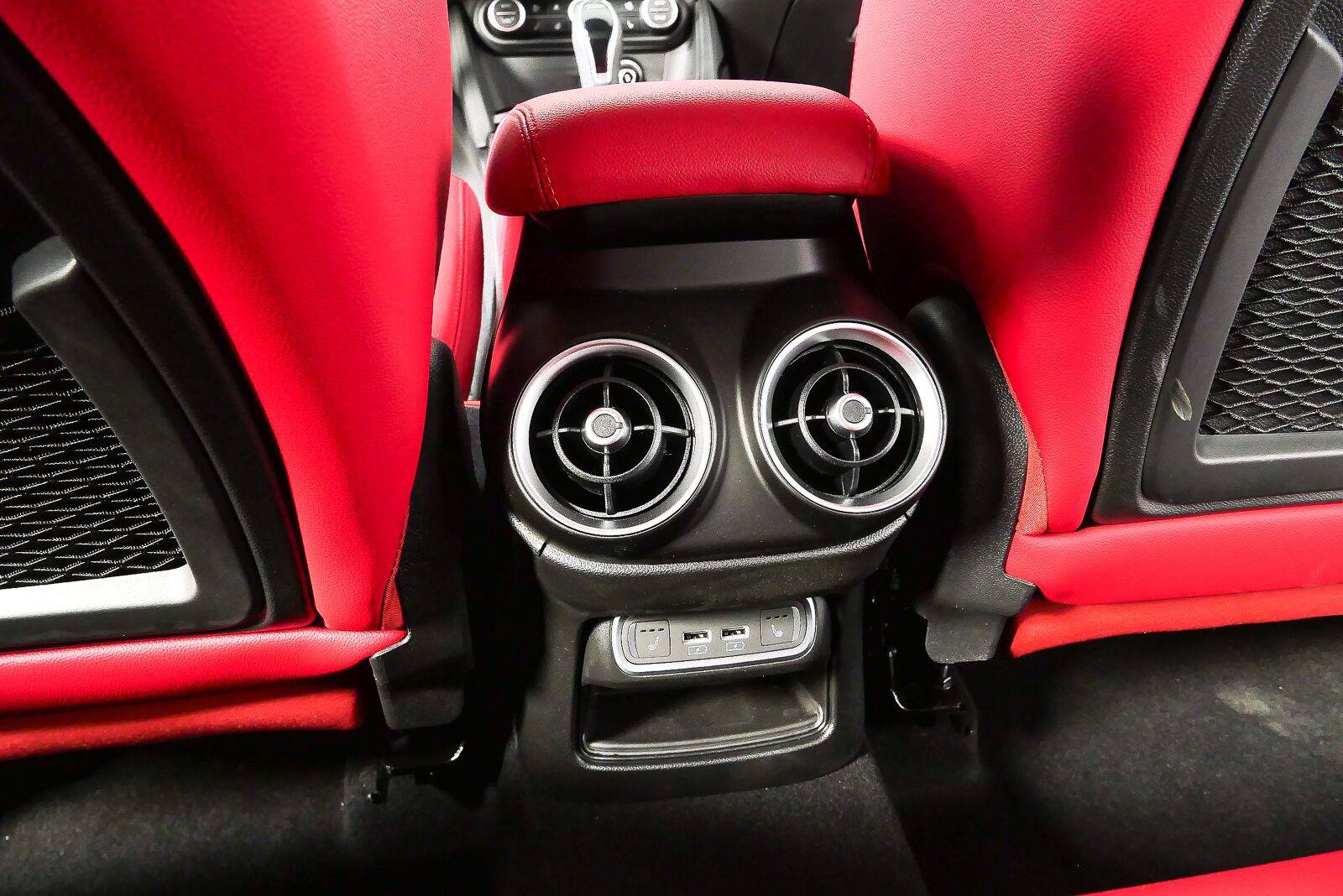 New 2026 Alfa Romeo Stelvio Sprint AWD/4WD image 20