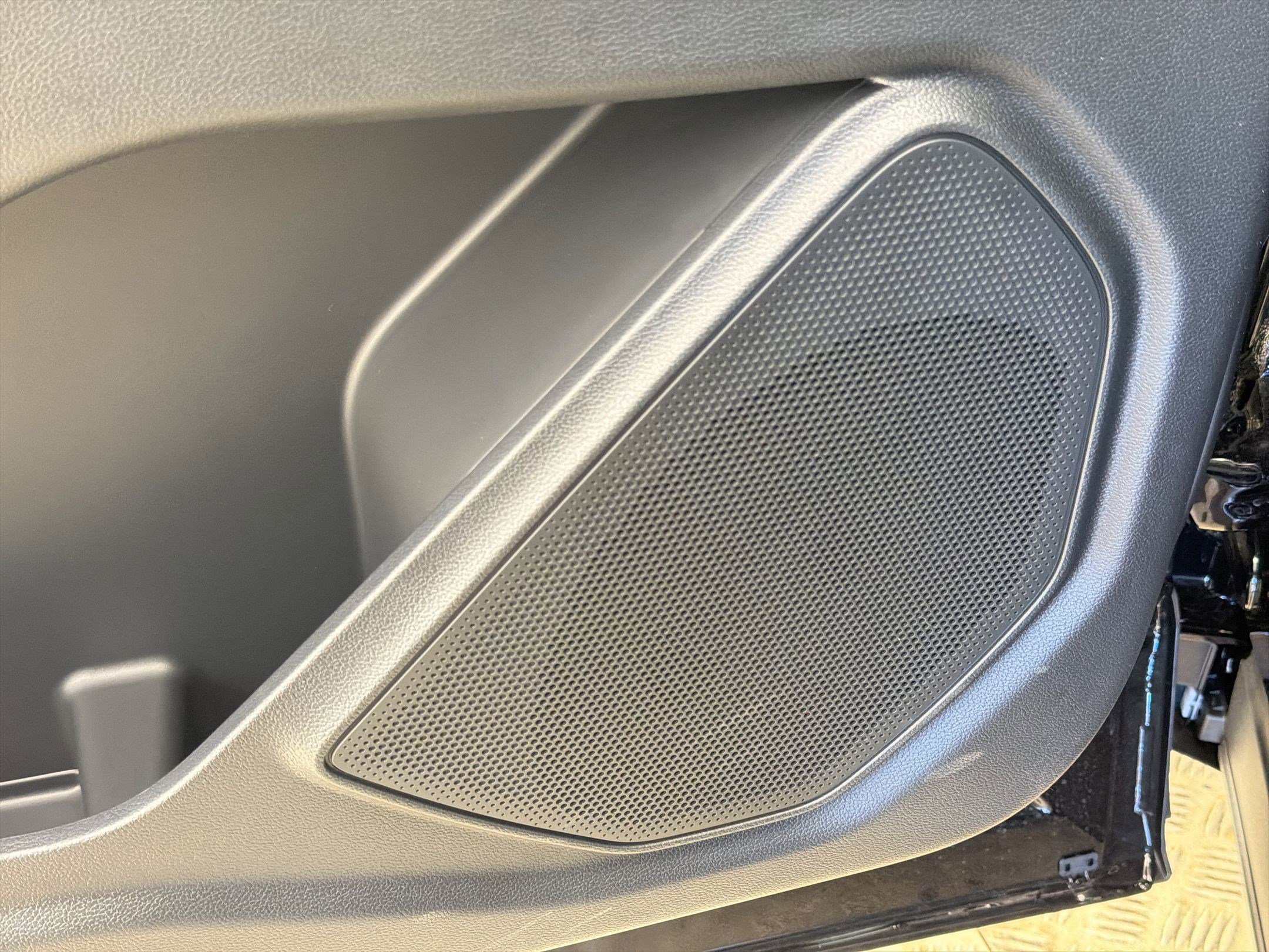 New 2026 Ford Explorer Active image 20