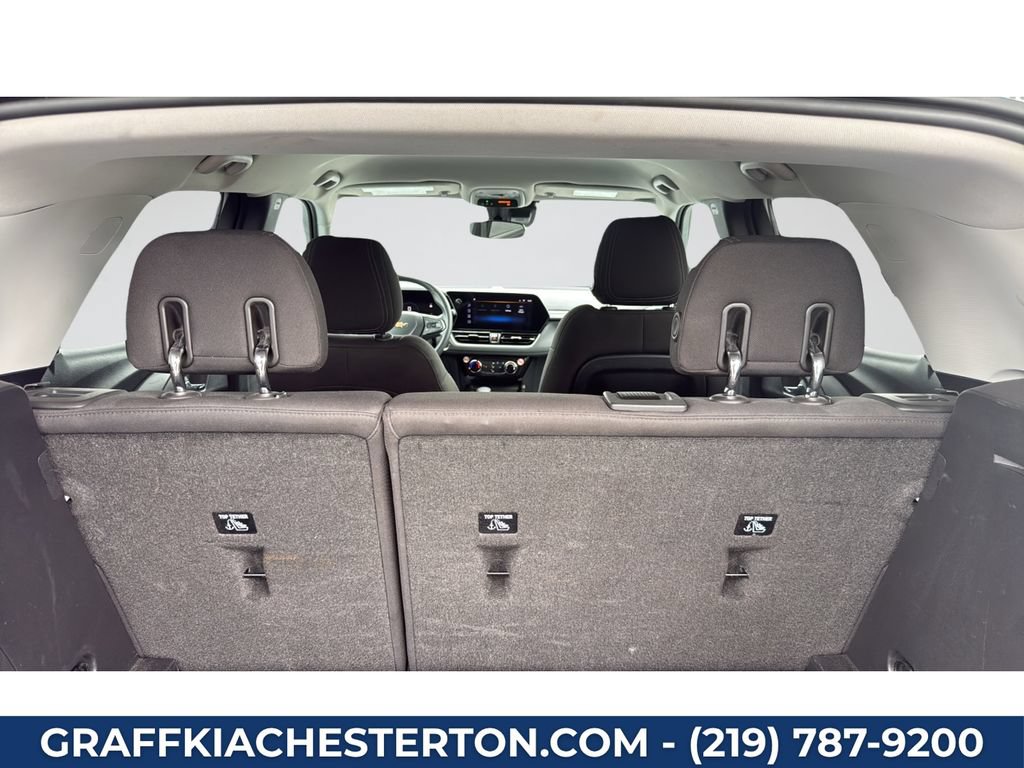 Used 2025 Chevrolet TrailBlazer LT AWD/4WD image 28