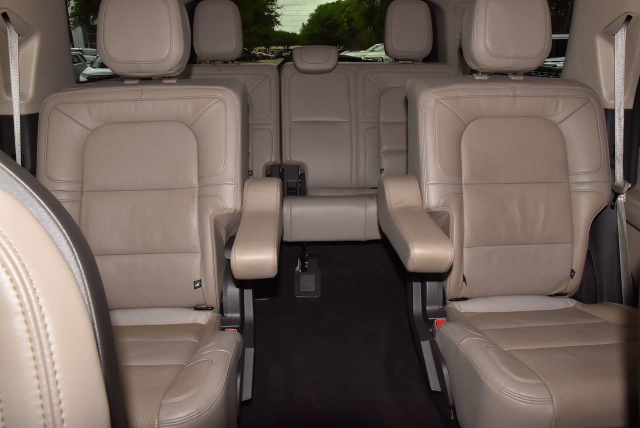 Used 2024 Lincoln Navigator Reserve image 21