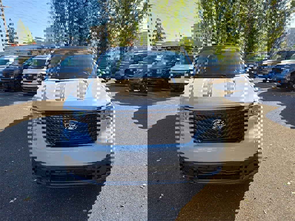 New 2025 Ford Maverick XLT w/ XLT Luxury Package image 2