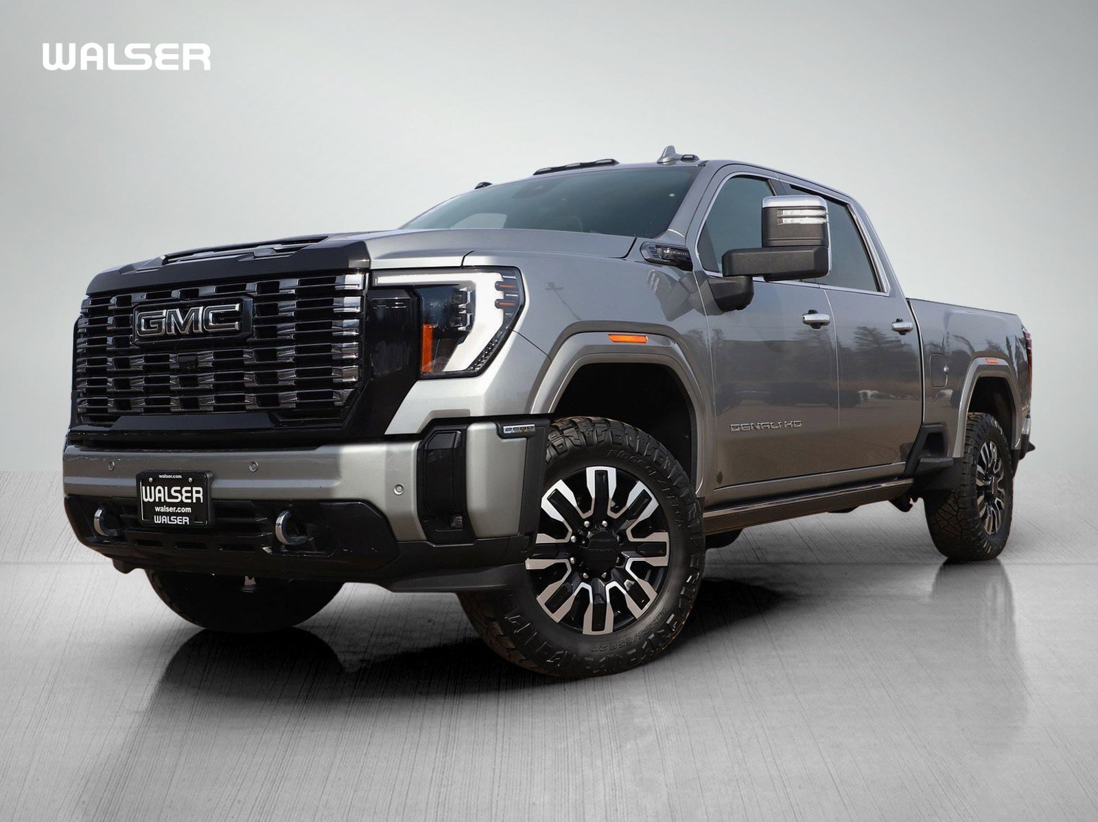 Used 2025 GMC Sierra 2500 Denali Ultimate image 1