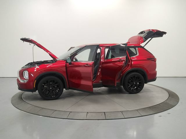Used 2023 Mitsubishi Outlander Ralliart AWD/4WD image 13