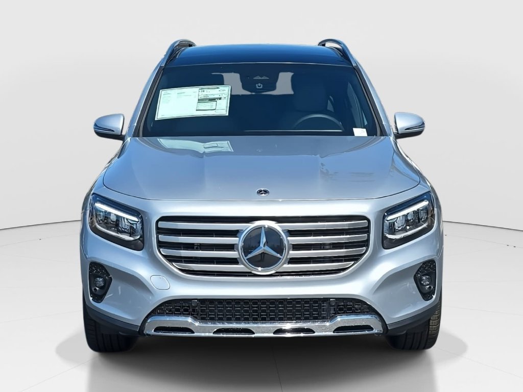 New 2026 Mercedes-Benz GLB 250 image 2
