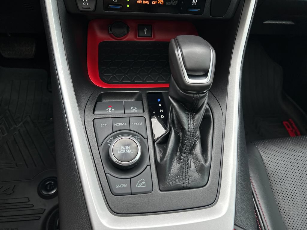 Certified 2021 Toyota RAV4 TRD Off-Road w/ TRD Off-Road Weather Package AWD/4WD image 27