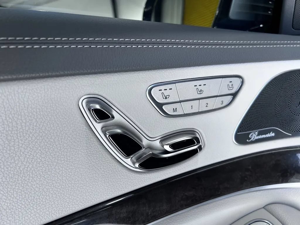 Used 2015 Mercedes-Benz S 550 Sedan image 19