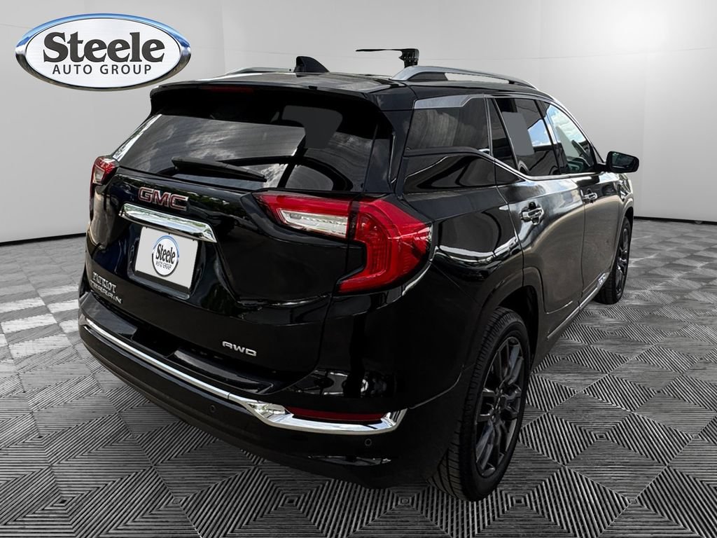 Certified 2024 GMC Terrain Denali w/ Black Diamond Edition AWD/4WD image 5