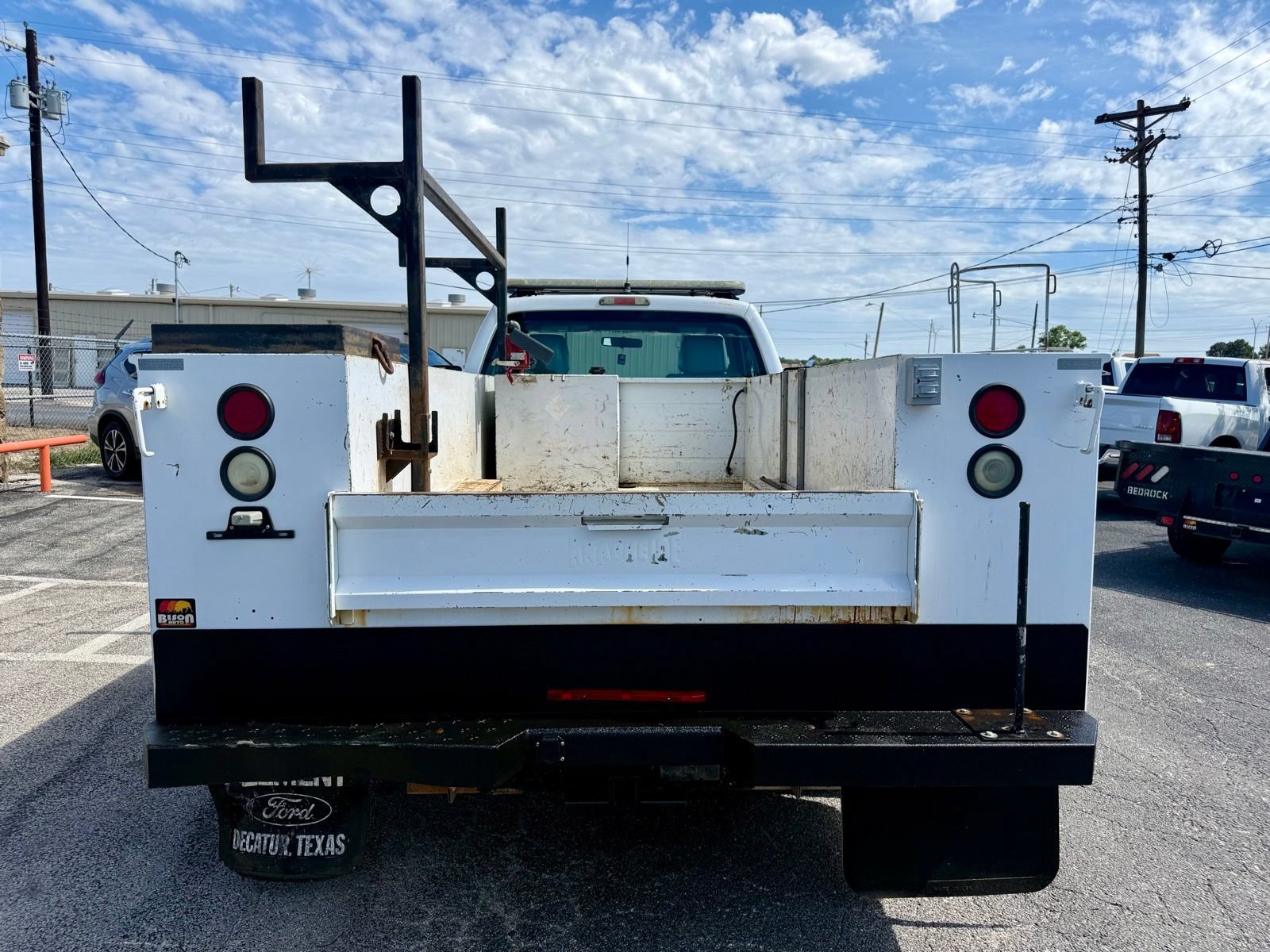 Used 2011 Ford F350 XL w/ XL Value Pkg RWD image 4