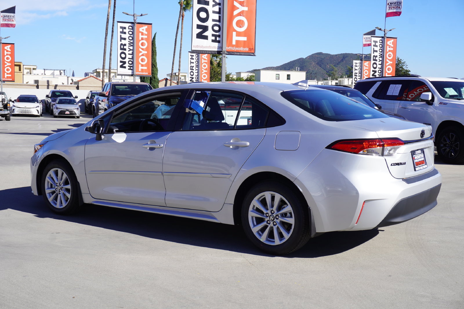 Certified 2027 Toyota Corolla LE w/ LE Premium Package FWD image 5