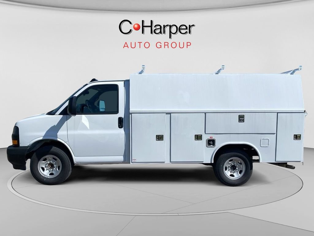New 2026 Chevrolet Express 3500 w/ Power Convenience Package RWD image 6