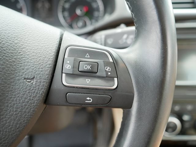 Used 2014 Volkswagen Passat 1.8T SEL Premium FWD image 26