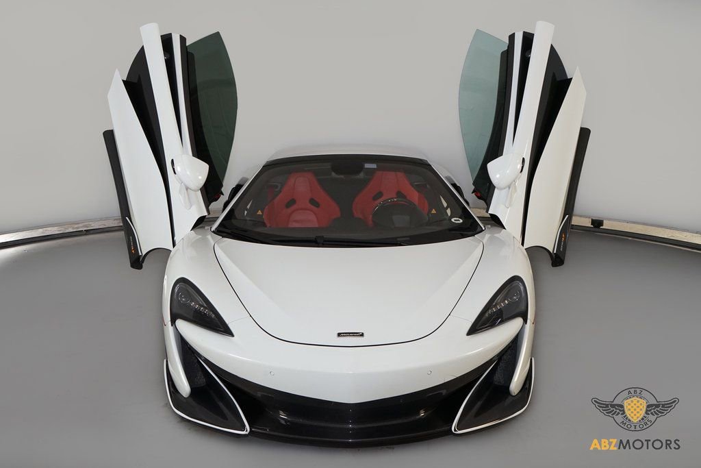 Used 2020 McLaren 600LT Spider image 4