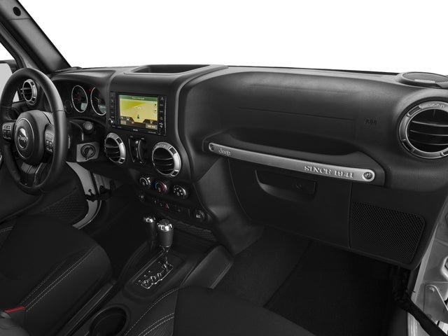 Used 2016 Jeep Wrangler Unlimited Rubicon AWD/4WD image 16