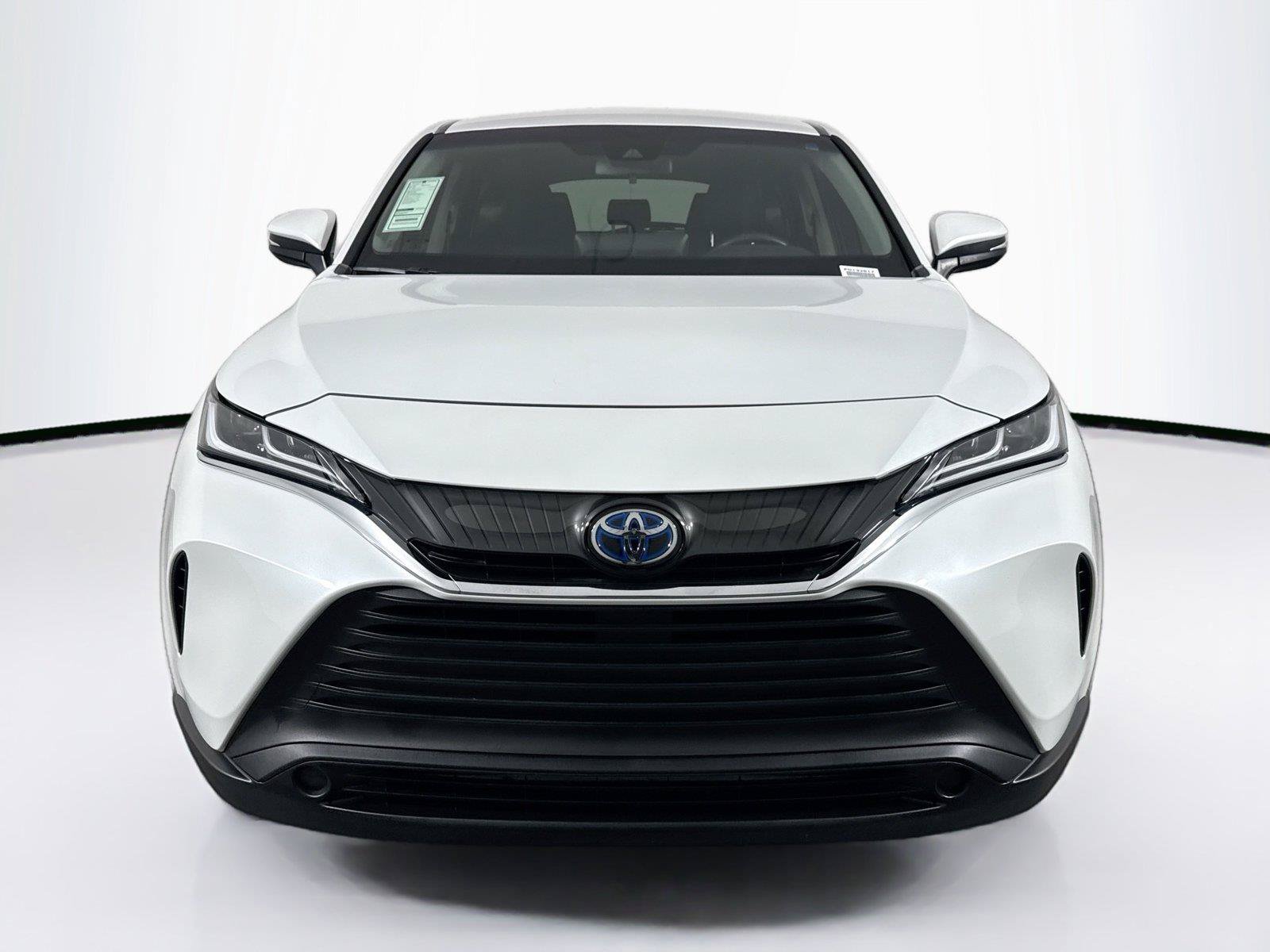 Certified 2023 Toyota Venza LE AWD/4WD image 8