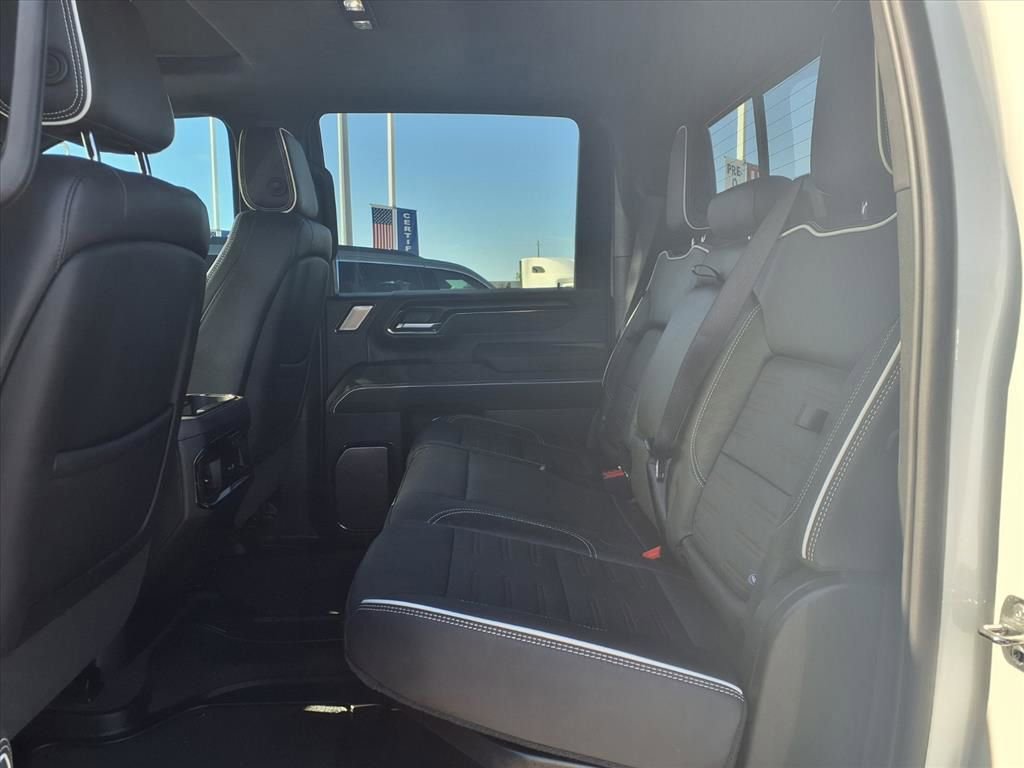 Certified 2025 GMC Sierra 2500 AT4X AWD/4WD image 17
