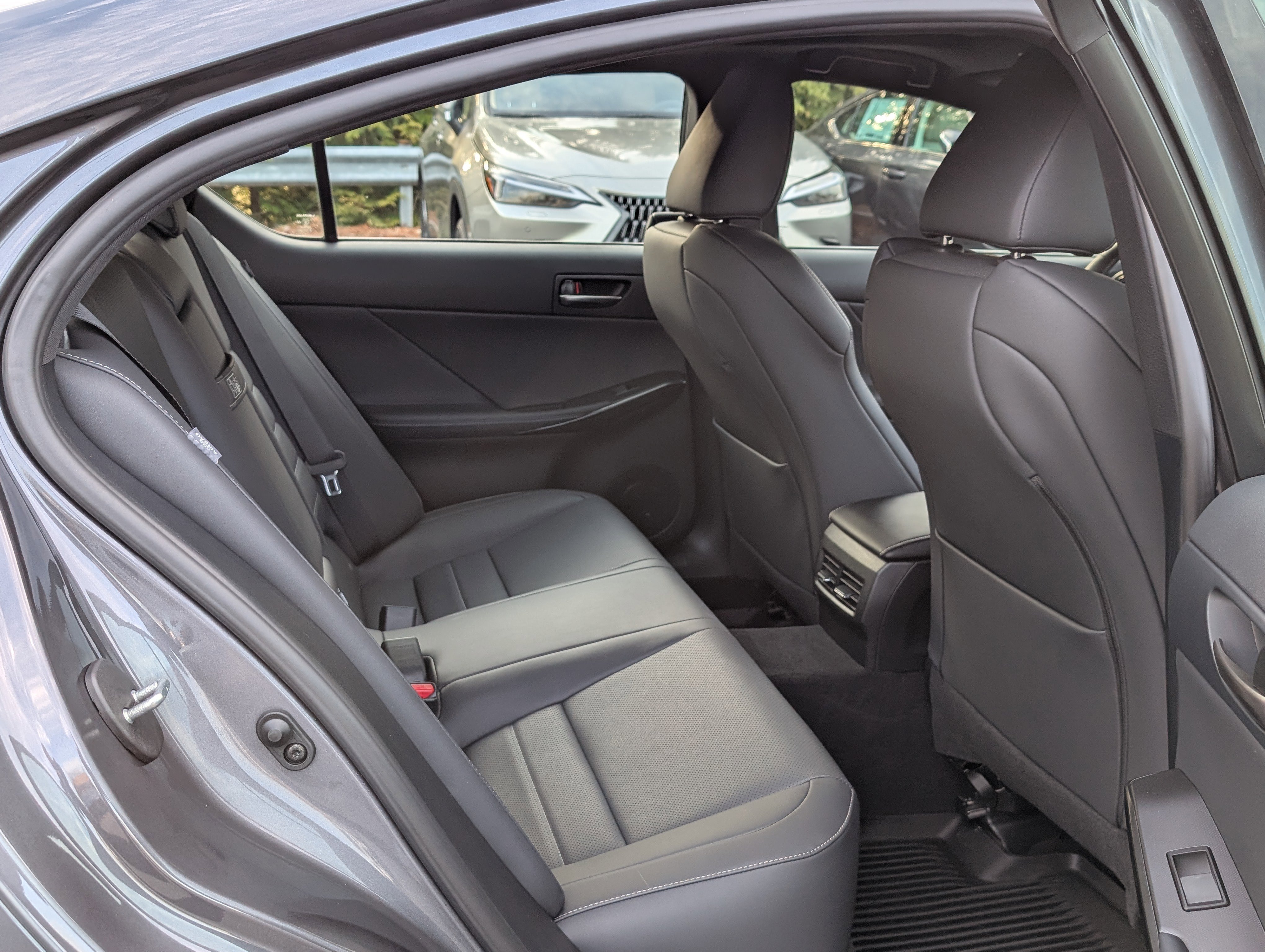 Certified 2024 Lexus IS 350 F Sport image 13