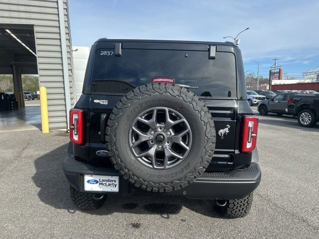 New 2025 Ford Bronco Badlands image 4