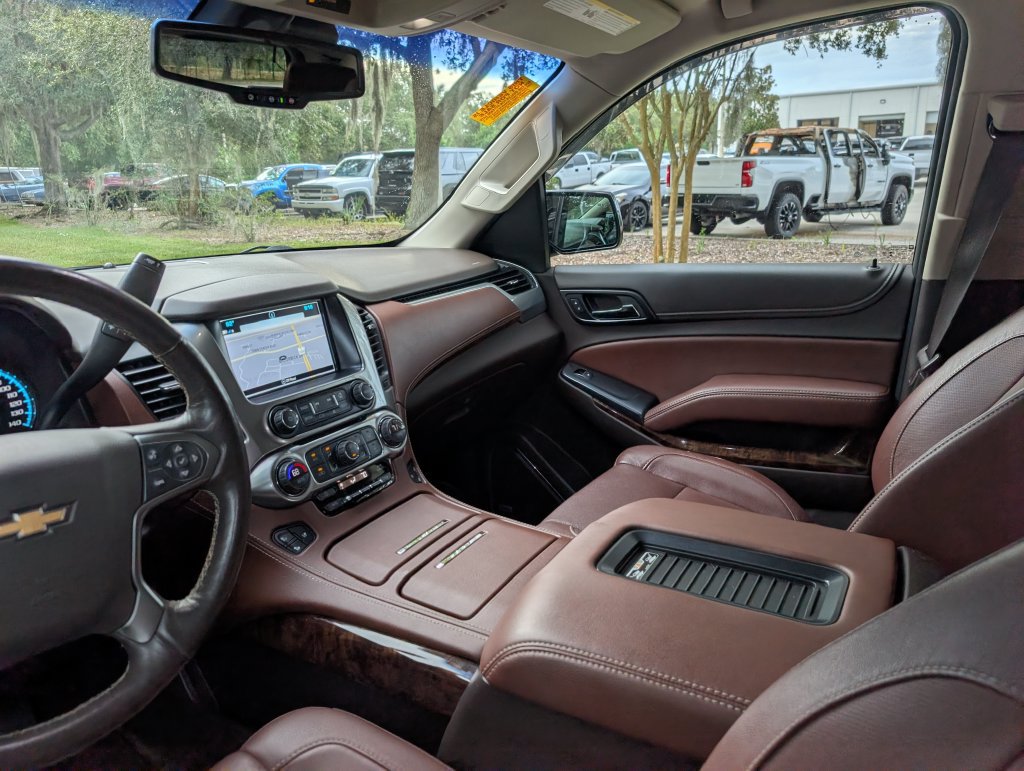 Used 2018 Chevrolet Tahoe Premier AWD/4WD image 11