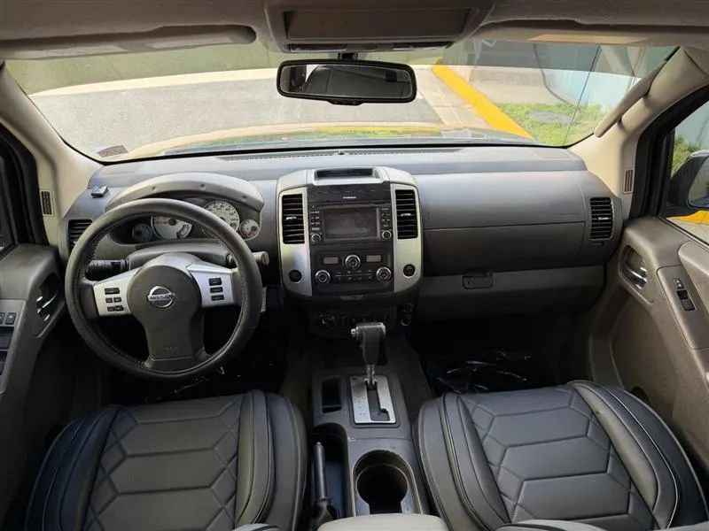Used 2018 Nissan Frontier PRO-4X AWD/4WD image 41