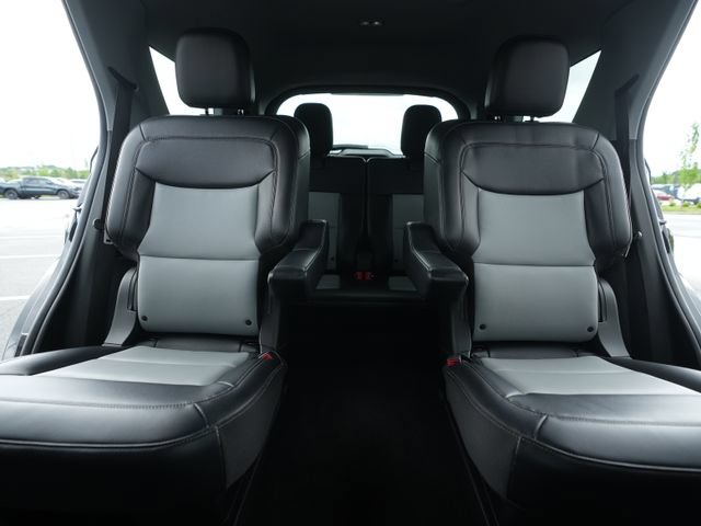 Used 2022 Ford Explorer XLT w/ Equipment Group 202A RWD image 40