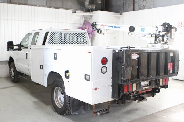 Used 2015 Ford F350 XL w/ Power Equipment Group image 26