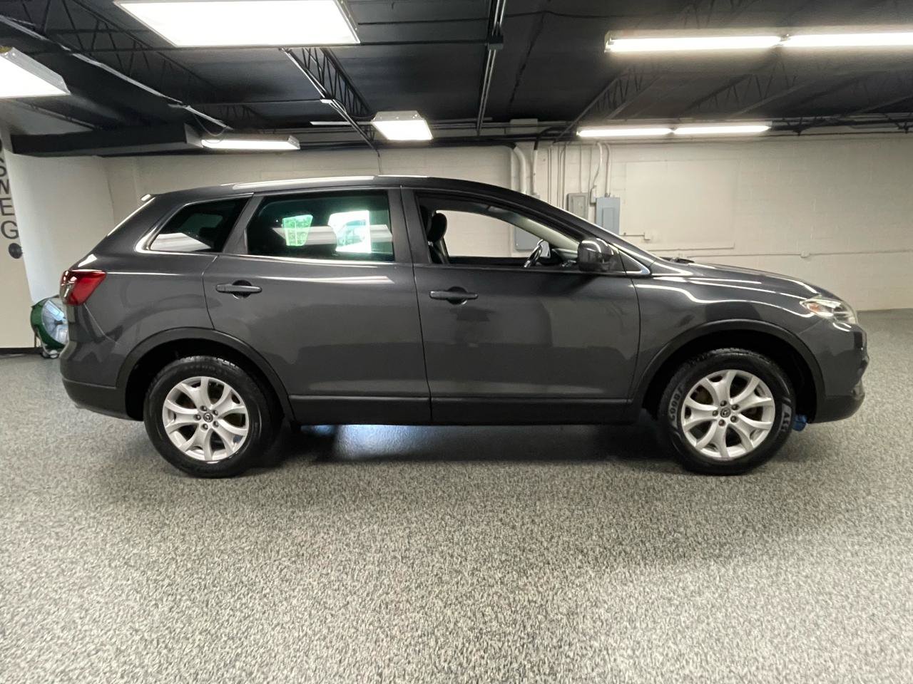 Used 2013 MAZDA CX-9 Sport FWD image 4