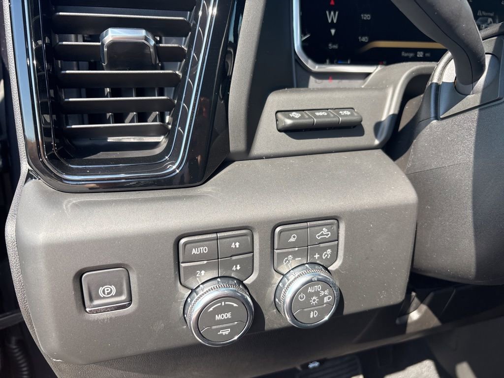 New 2026 GMC Sierra 2500 AT4 w/ AT4 Premium Plus Package image 29