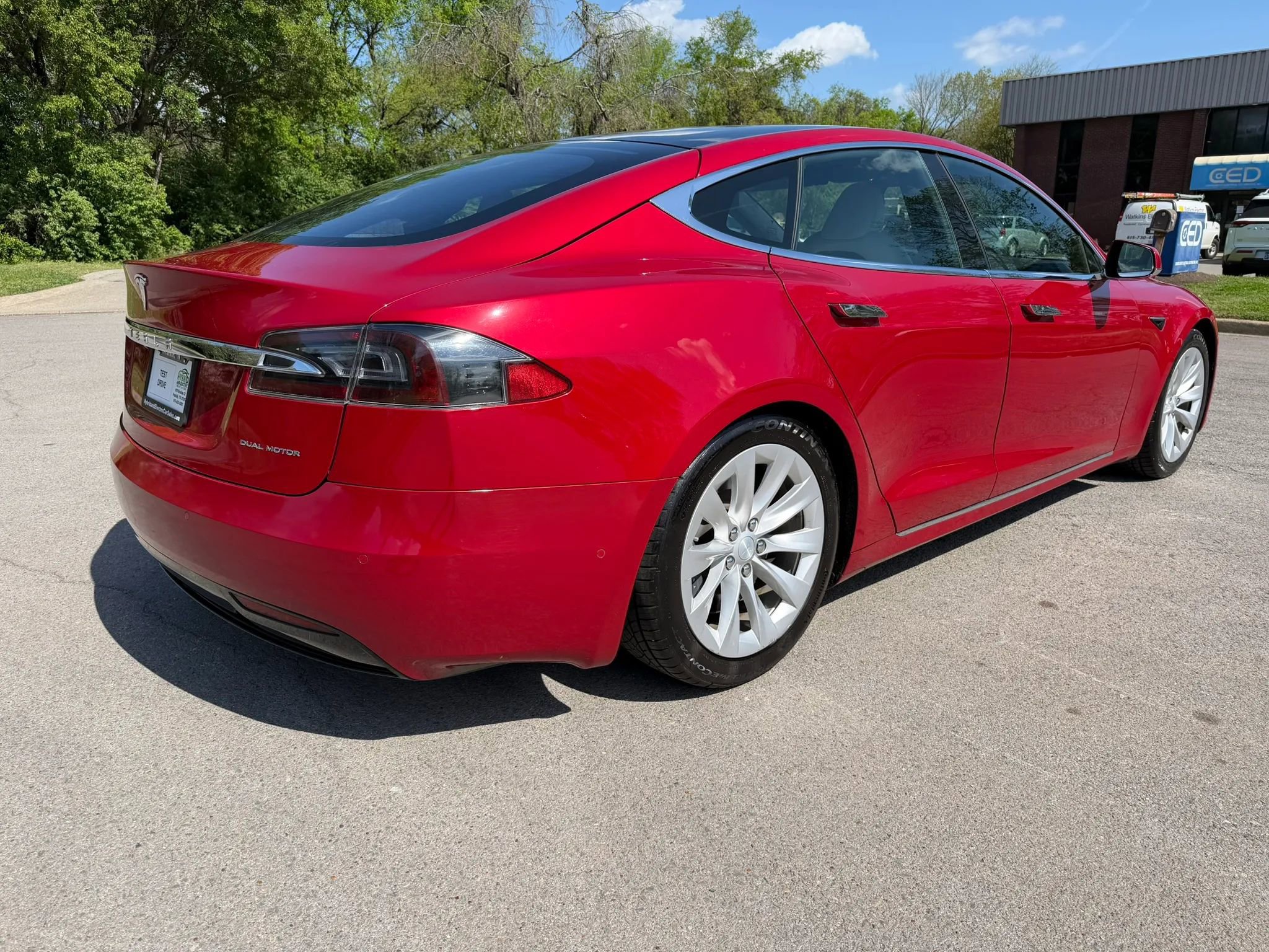 Used 2020 Tesla Model S Long Range AWD/4WD image 7