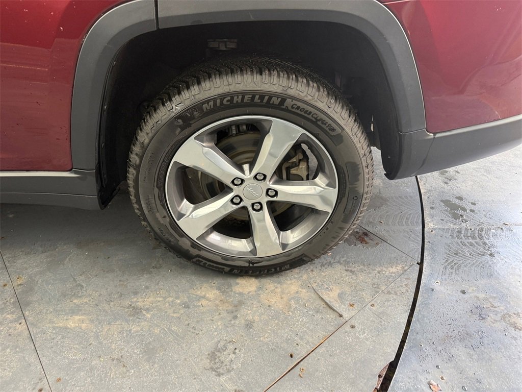 Used 2021 Jeep Grand Cherokee L Limited image 37