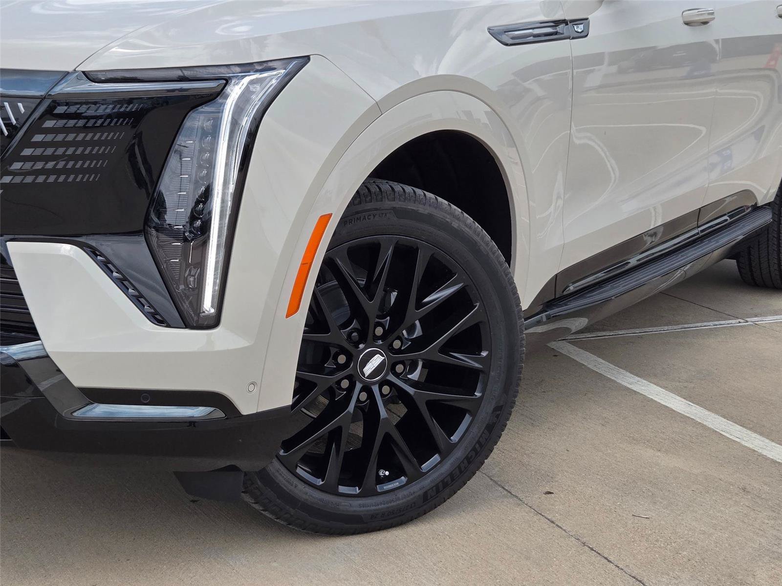 New 2026 Cadillac Escalade IQ Sport 1 w/ LPO, ONYX Package AWD/4WD image 7