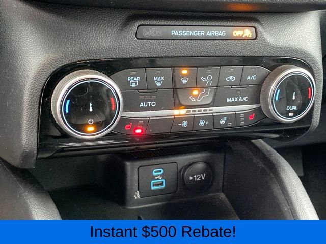 Used 2022 Ford Escape Titanium image 14