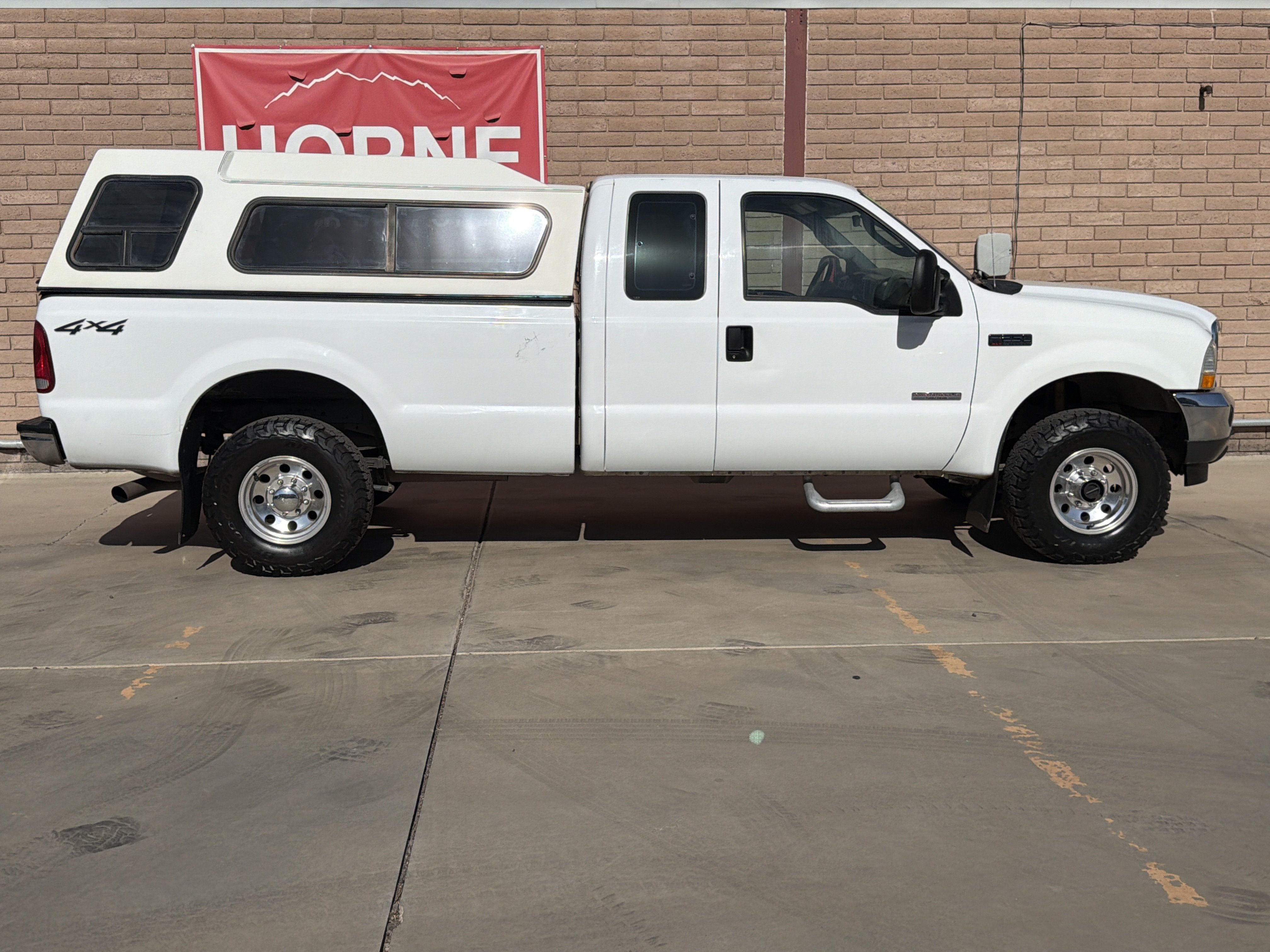 Used 2004 Ford F250 XLT AWD/4WD image 4