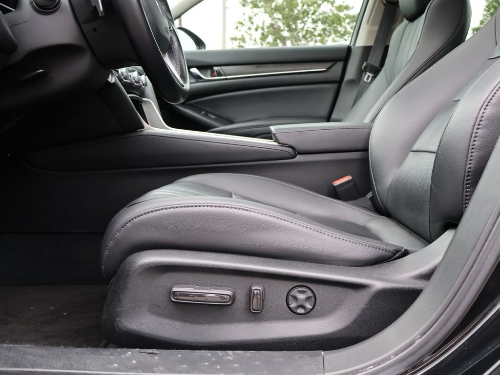 Used 2021 Honda Accord EX-L image 31
