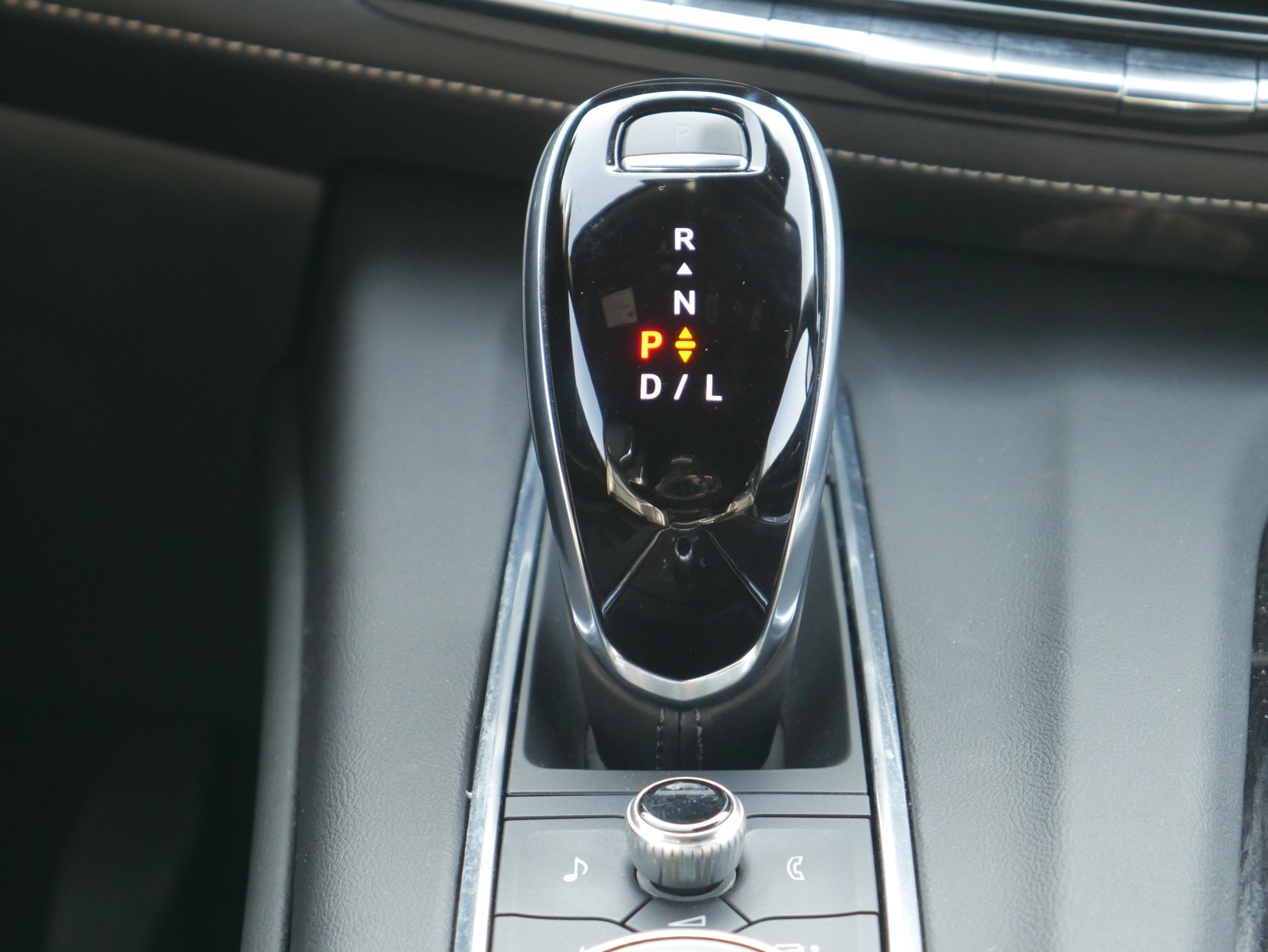 Certified 2021 Cadillac Escalade Sport w/ Driver Assist Tech Package image 29
