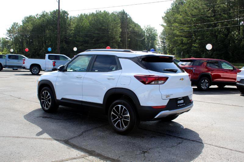 New 2026 Chevrolet TrailBlazer LT w/ Convenience Package image 8