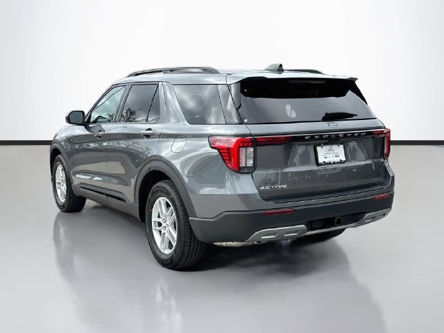 New 2026 Ford Explorer Active w/ Active Comfort Package RWD image 5