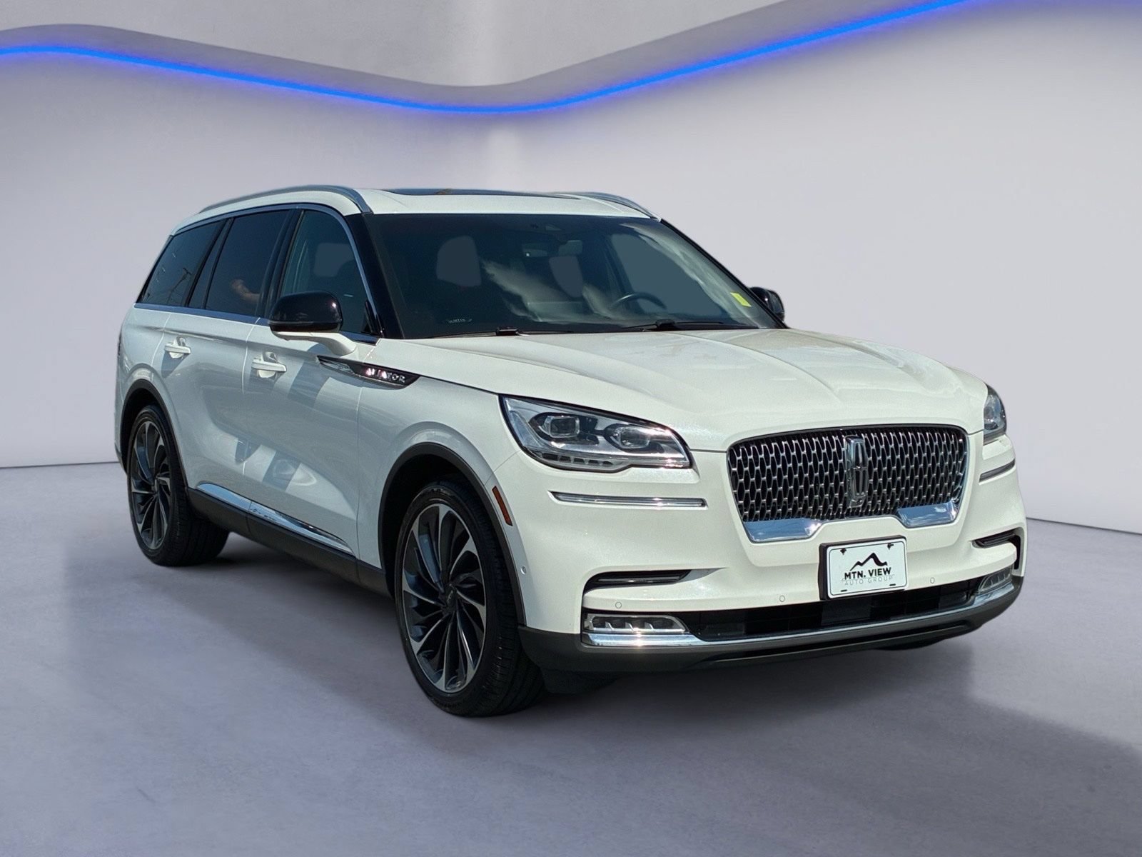 Used 2021 Lincoln Aviator Reserve w/ Equipment Group 201A RWD image 5