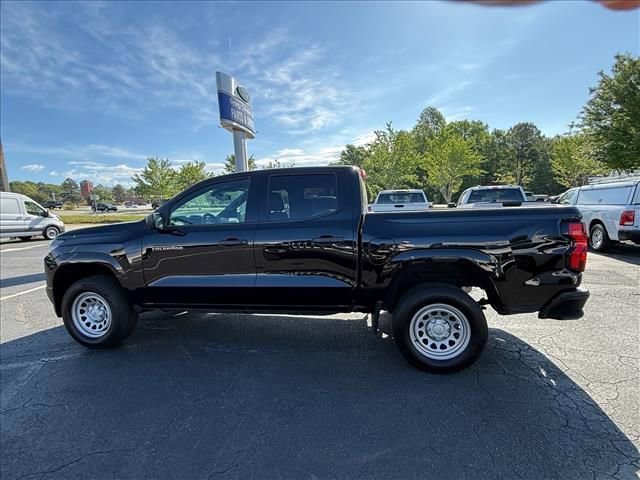 Used 2023 Chevrolet Colorado W/T RWD image 6