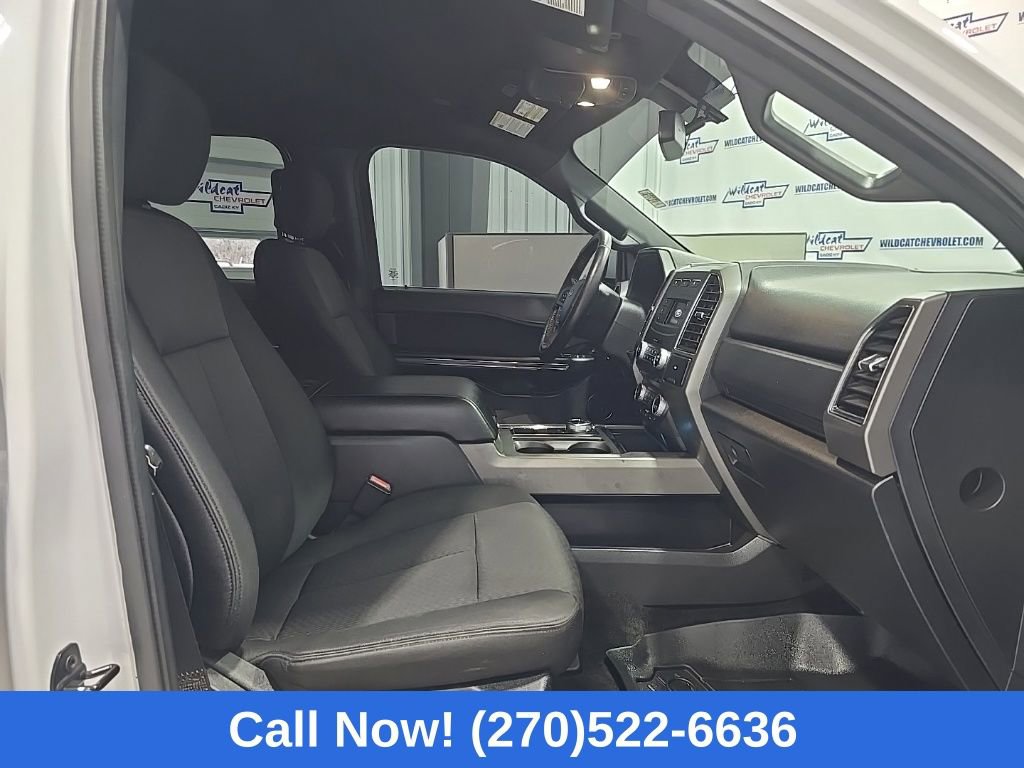 Used 2018 Ford Expedition XLT image 27