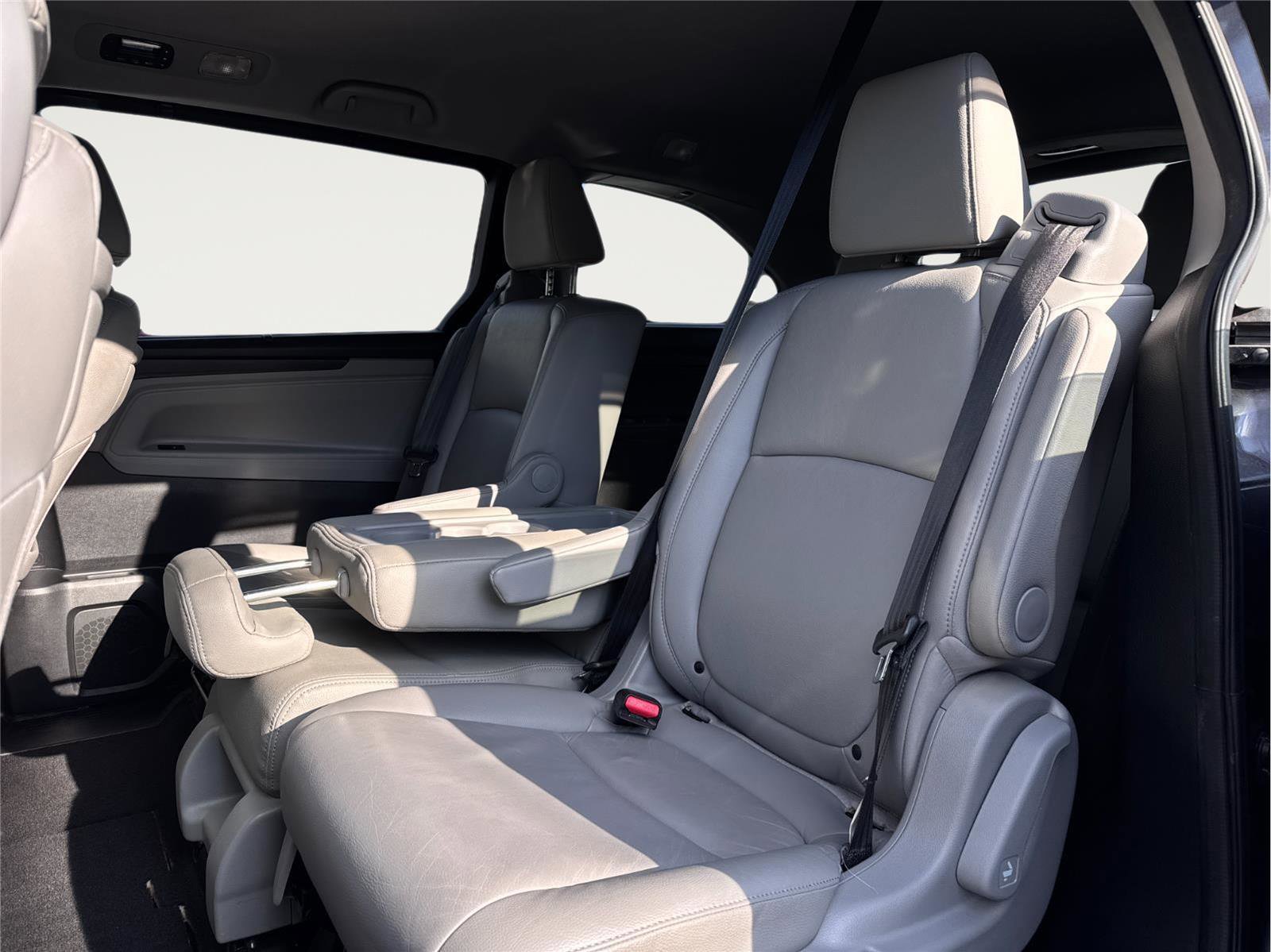 Used 2019 Honda Odyssey EX-L image 18