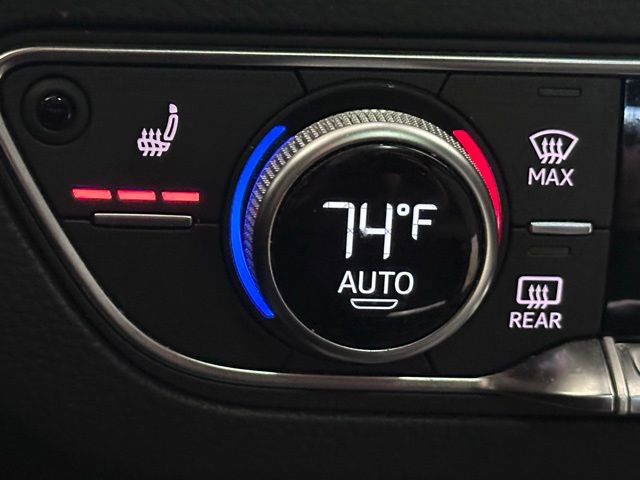 Used 2018 Audi SQ5 Prestige w/ Prestige Package AWD/4WD image 20